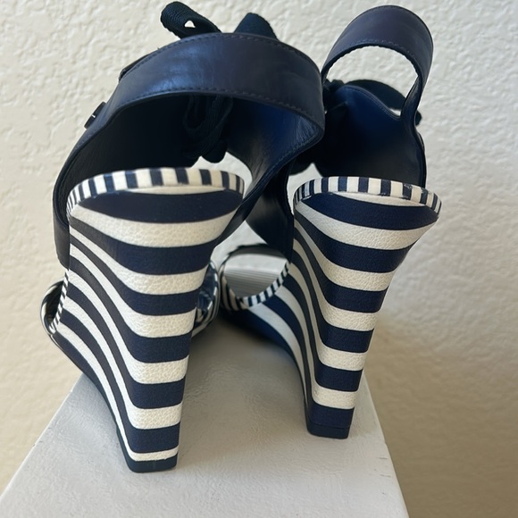 Tory Burch Maritime Nautical Wedge Platforms - Picture 10 of 10